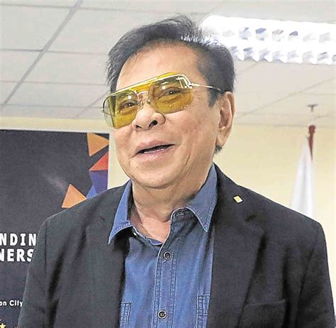 Chavit Singson .